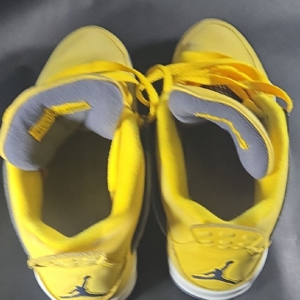 Air Jordan 4 Retro Lightning Yellow Mens Sz 11 - Picture 5 of 8